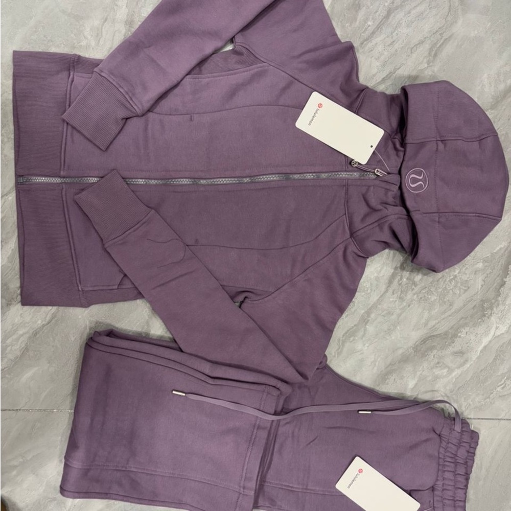 Lululemon scuba set